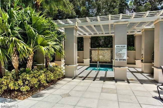 Building Photo - 23430 Alamanda Dr