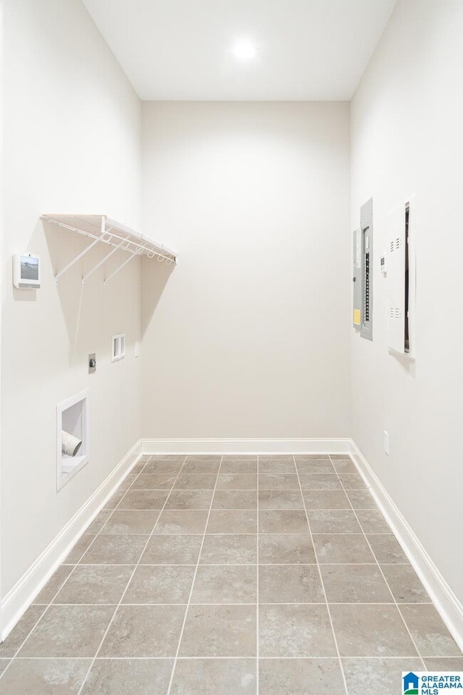 Building Photo - 349 Lionel Allen Wy