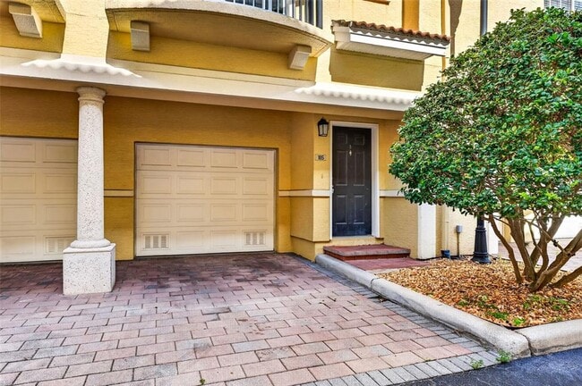 Building Photo - 105 S Bradford Bch Ct