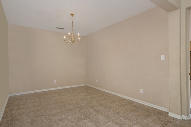 Building Photo - 78 E Foxbriar Forest Cir