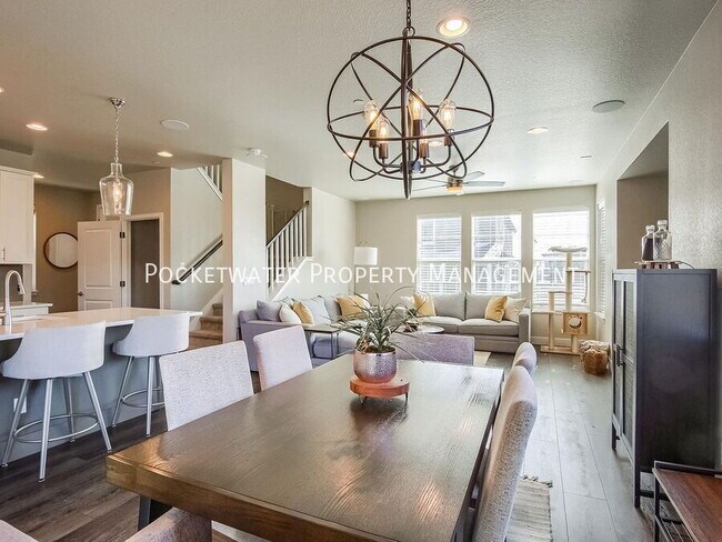 Building Photo - 8875 Yates Dr