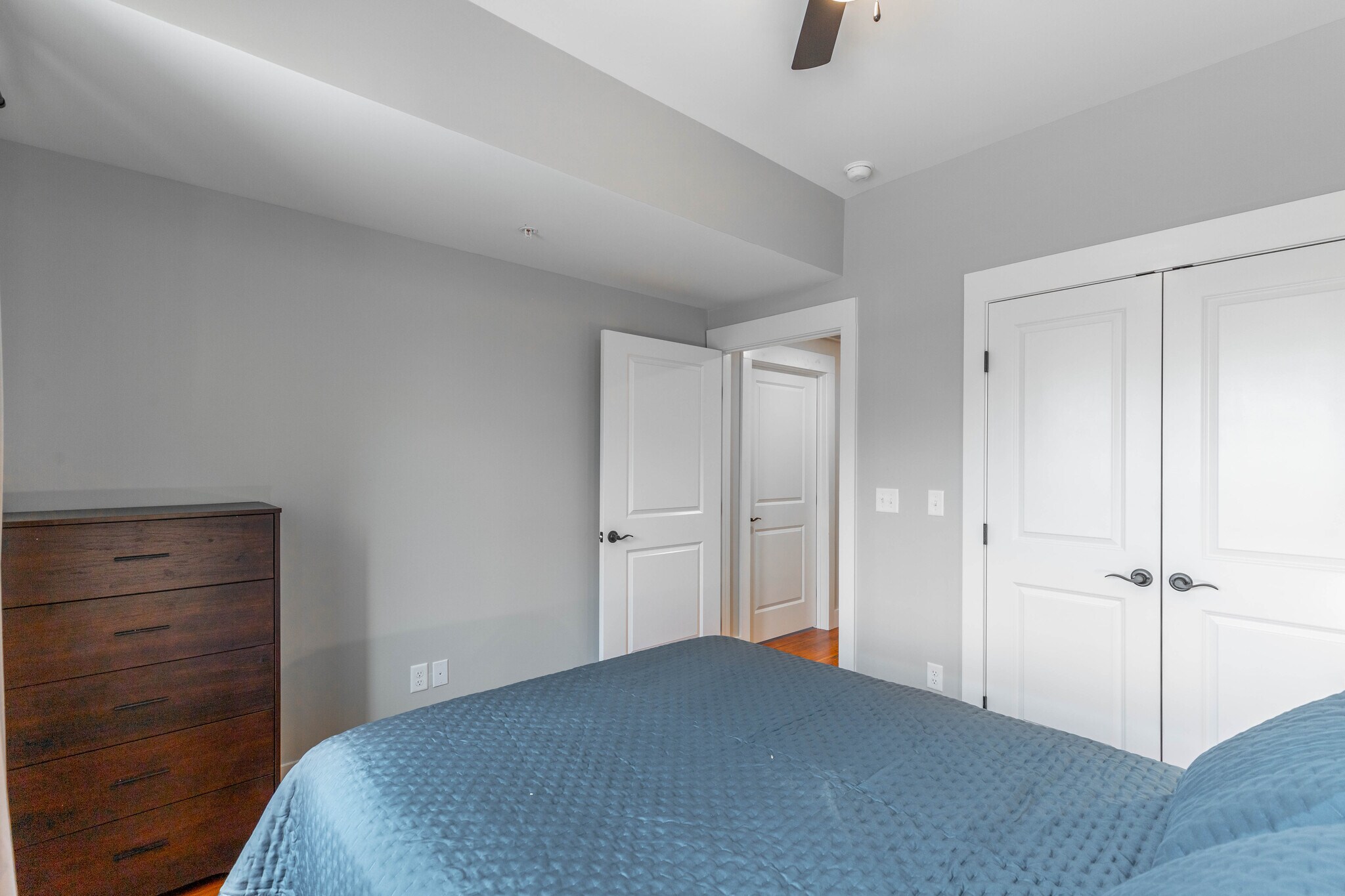 Building Photo - 1108 McCallie Ave