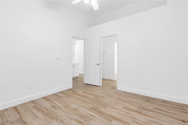 Building Photo - 8201 Bolingbrook Ave
