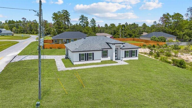 Building Photo - 5107 SW 164th Street Rd