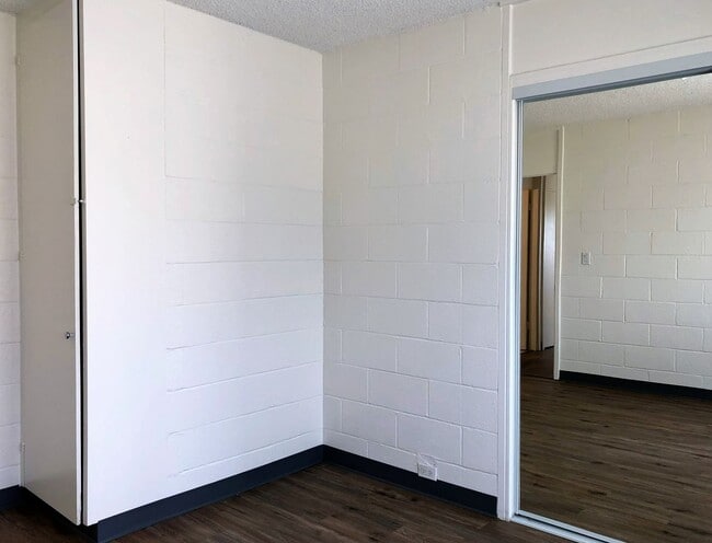 Building Photo - Pet Friendly Ala Wai Cove - 1BR/1BA/1PK