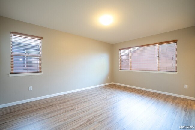 Building Photo - Available now!  Updated 4-bedroom, 2.5-bat...
