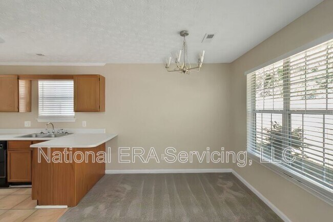 Building Photo - 123 Willow Springs Ln