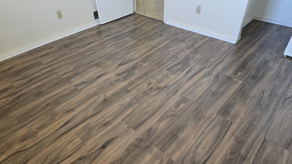 Building Photo - 9291 E Shonto Ln