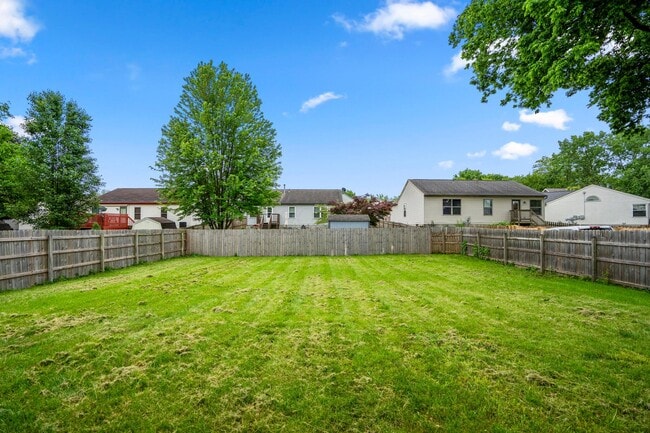 Building Photo - 2421 Nugget Dr
