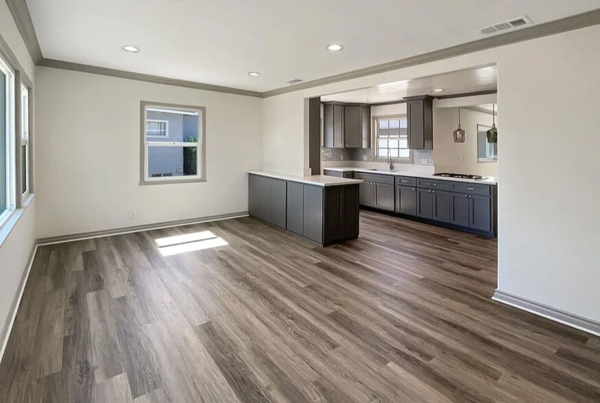 Entrance - 734 W 139th St