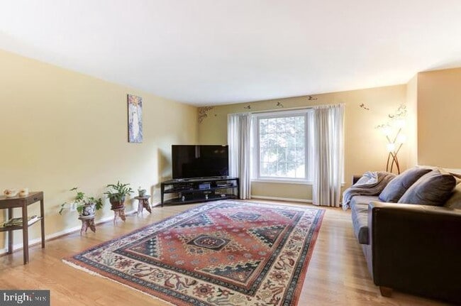 Building Photo - 7893 Godolphin Dr