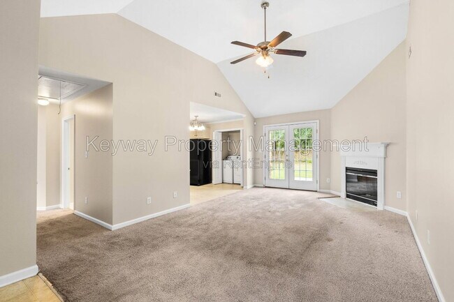 Building Photo - 1760 Tamarind Way