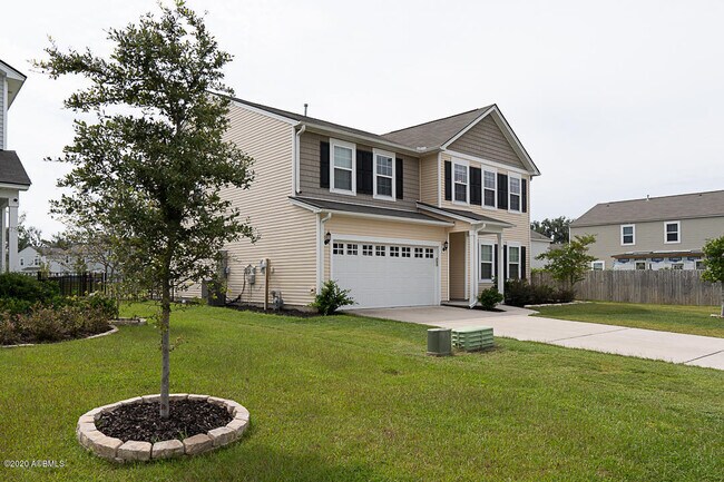 Building Photo - 81 Saluda Way