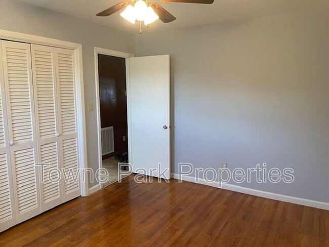 Building Photo - 1753 Davidson Dr