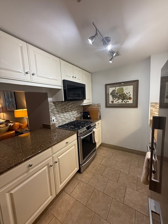 Building Photo - 3 Avery St