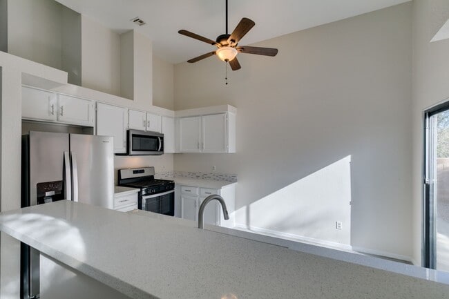 Building Photo - Beautifully Upgraded 3BD/2BA Home in Henderson’s Green Valley