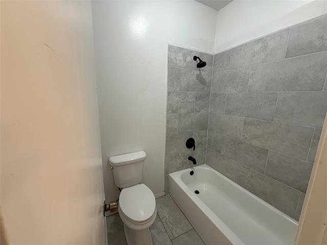 Building Photo - 6304 Alissa Dr