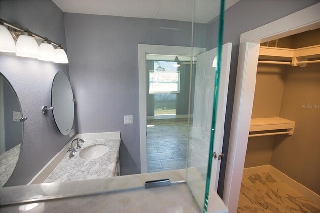 Building Photo - 3392 Orange Rd