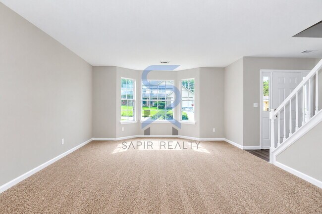 Building Photo - Spacious & Inviting – 3BR Home in a Serene Decatur Neighborhood