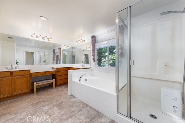 Building Photo - 9131 W Rancho Park Cir