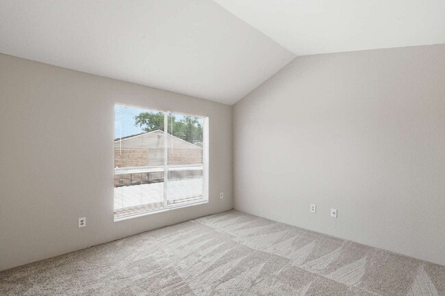 Building Photo - 2120 Wilcrest Dr