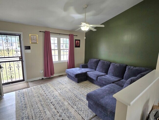 Building Photo - 4612 Raspberry Patch Ln