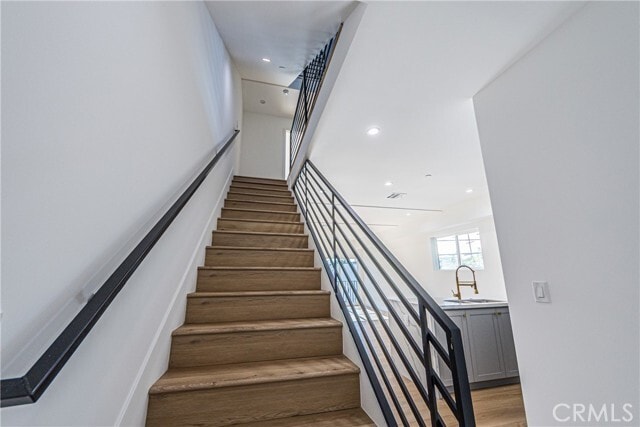 Building Photo - 5251 Agnes Avenue 2