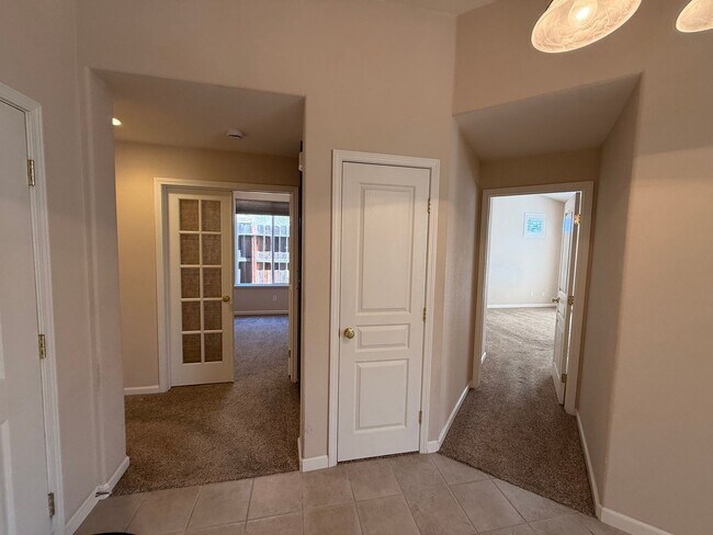 Building Photo - Single story home located in desirable northwest Modesto neighborhood!