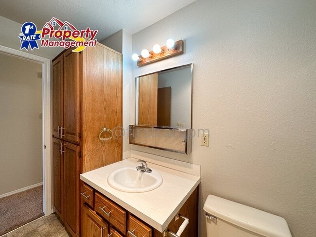 Building Photo - 7590 W Camas St