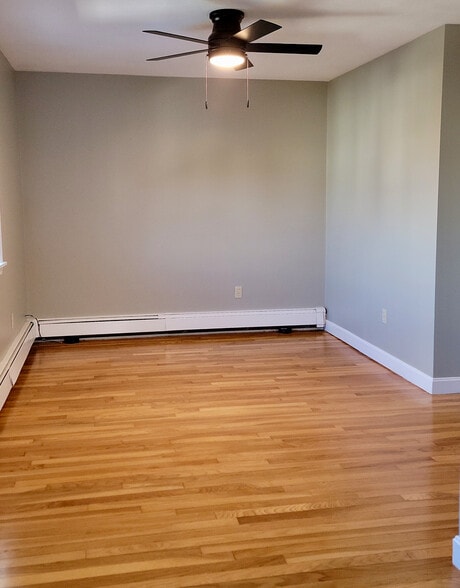 Living Room - 128 Malden St