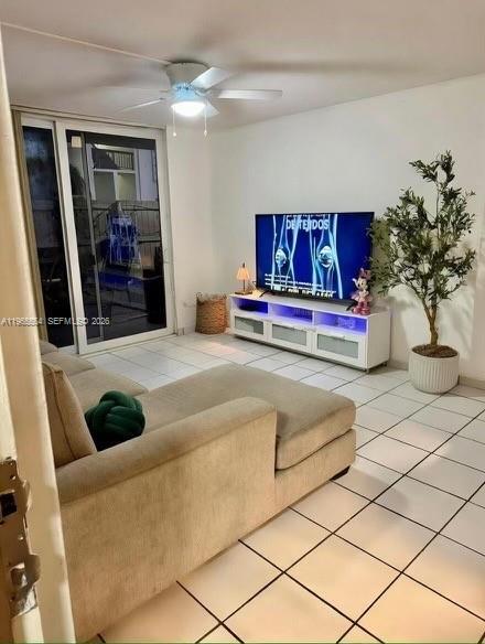 Building Photo - 8309 SW 142nd Ave