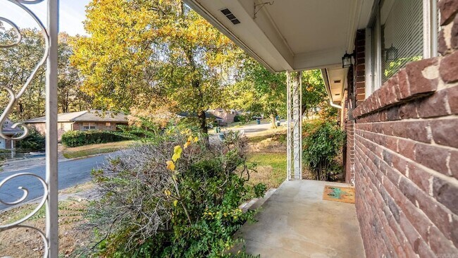 Building Photo - 7400 L St