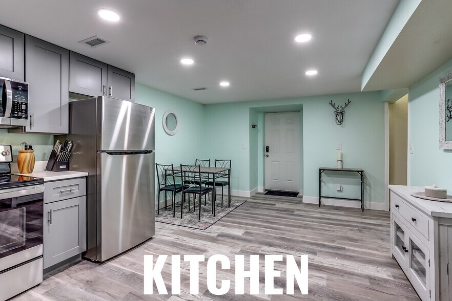 Building Photo - 15054 E Dartmouth Ave