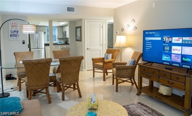 Building Photo - 27249 Pullen Ave