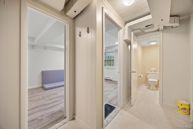 Building Photo - 98 Brookby Rd