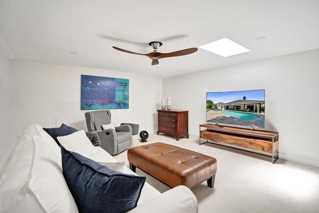 Building Photo - Boca Raton Beautifully Updated 4 Bedroom Pool Home