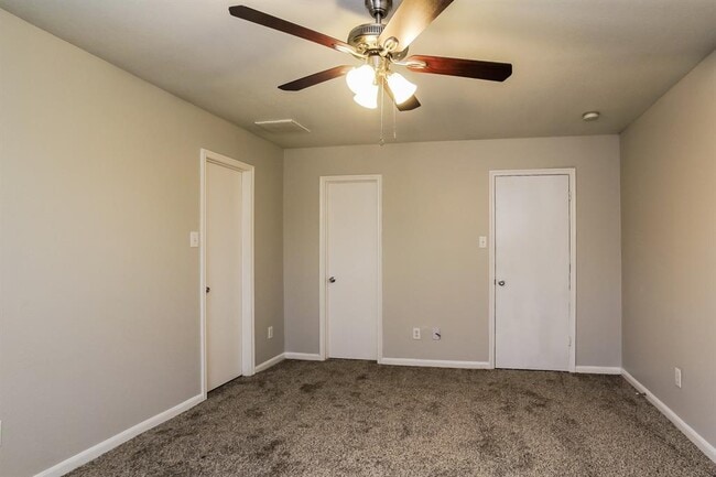 Building Photo - 430 Remington Creek Dr
