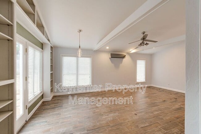 Building Photo - 612 NW 37th St