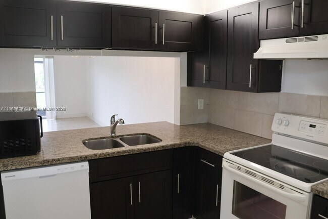 Building Photo - 10489 NW 8th St