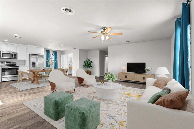 Building Photo - Extra spacious brick home in New Home, TX