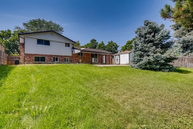Building Photo - 4641 W Tufts Ave