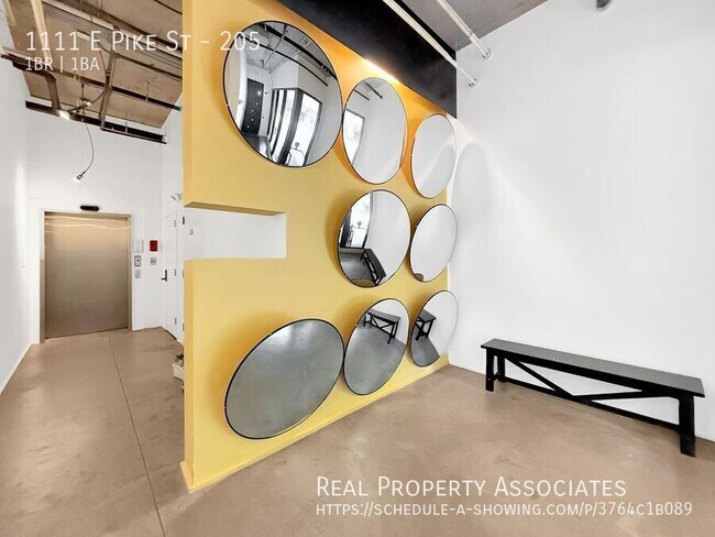 Building Photo - 1111 E Pike St