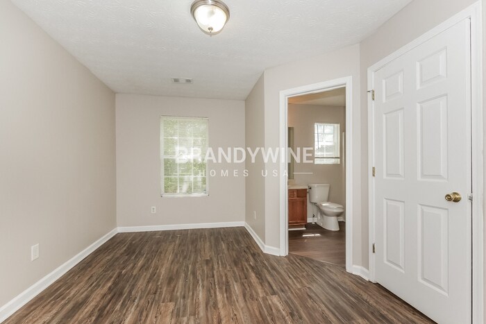 Building Photo - 621 Carlton Pointe Dr