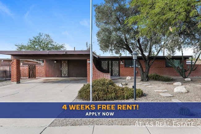 Building Photo - 1002 S Seco Pl