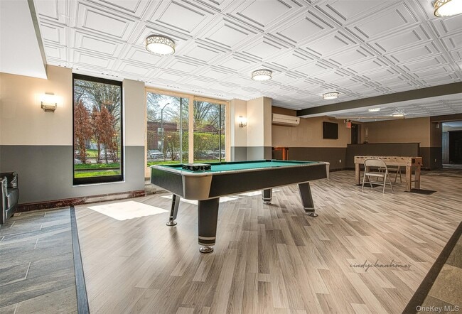 Building Photo - 152-18 Union Tpke