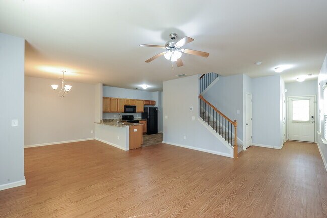 Building Photo - 153 August W Way