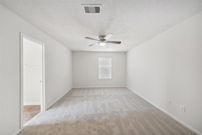 Building Photo - 12047 Belle Ct