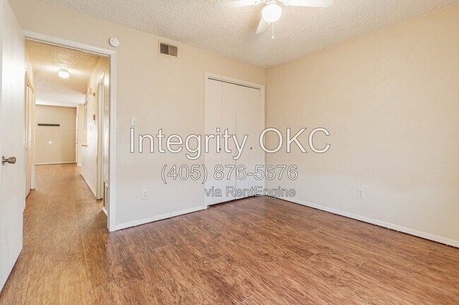 Building Photo - 618 Welston Cir
