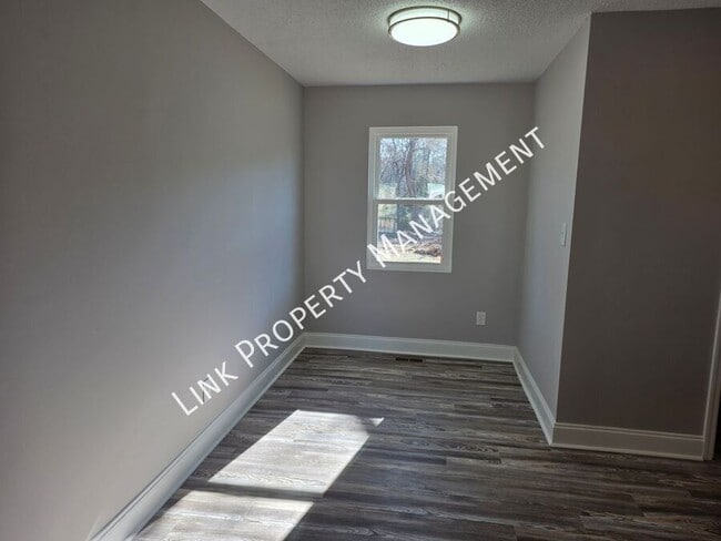 Building Photo - 6108 Ramsey Rd