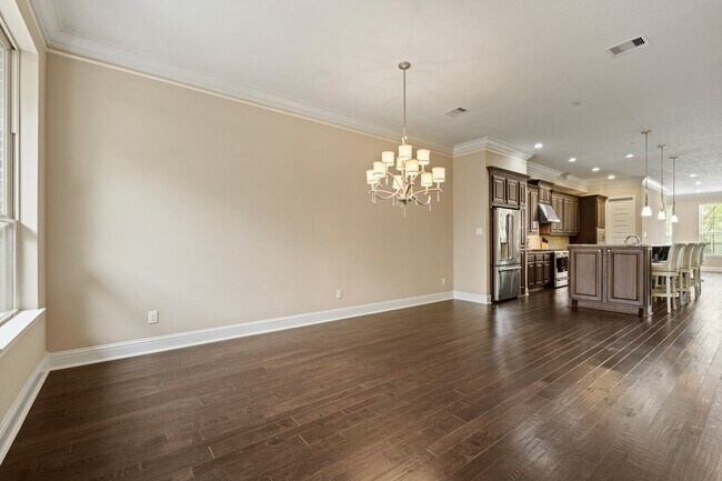 Building Photo - 534 Imperial Blvd